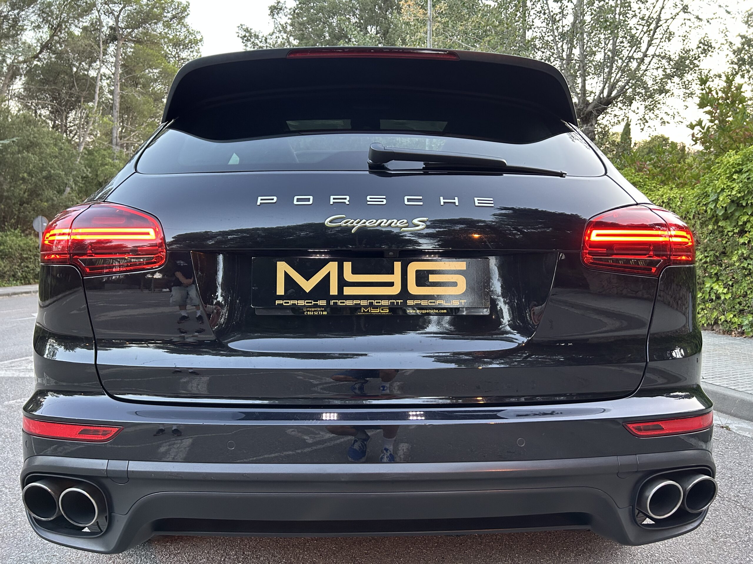 Porsche Cayenne S E-Hybrid 3.0 V6 416cv-Vendido- - Imagen 7