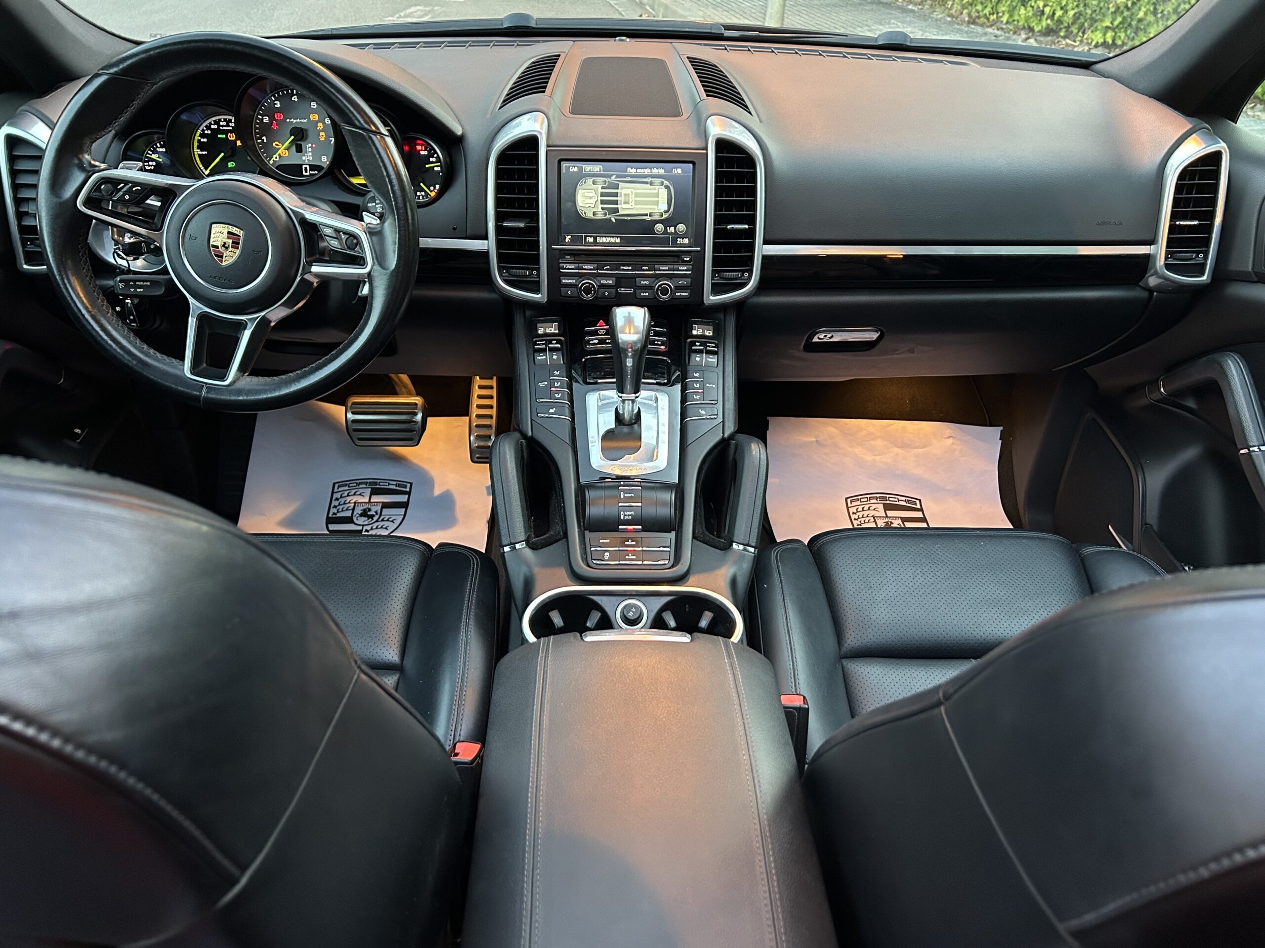 Porsche Cayenne S E-Hybrid 3.0 V6 416cv-Vendido- - Imagen 13