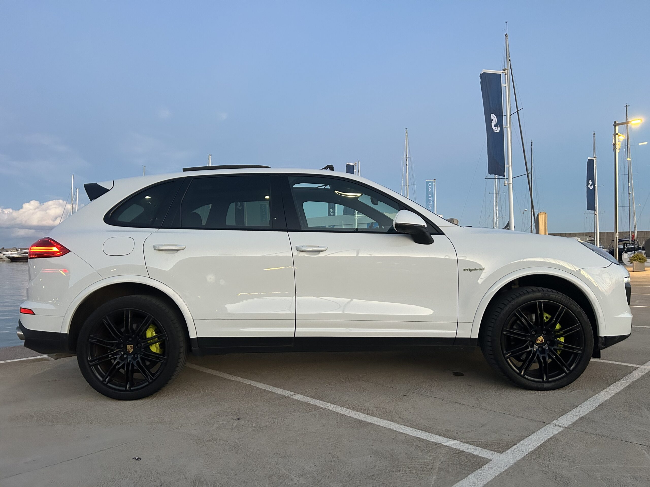 Porsche Cayenne S E-Hybrid 3.0 V6 416cv Platinum Edition 2017-Disponible Actualmente- - Imagen 11
