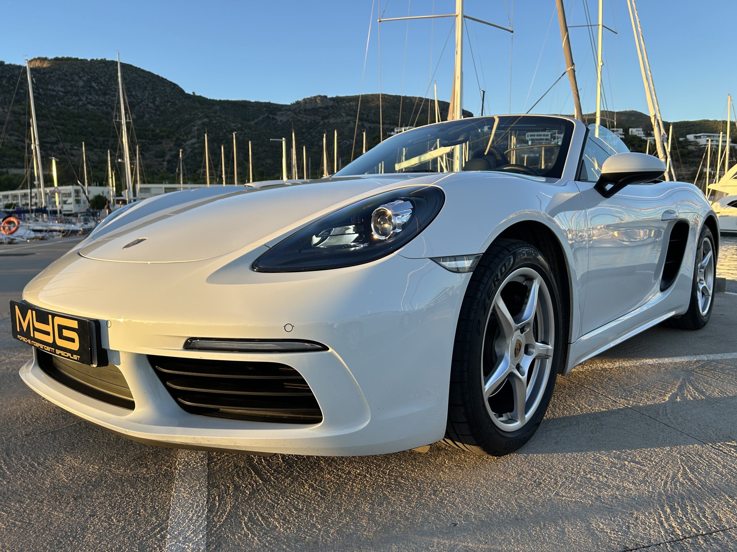 Porsche Boxster 718 2.0 (300cv) PDK 11/2021-Vendido- - Imagen 3