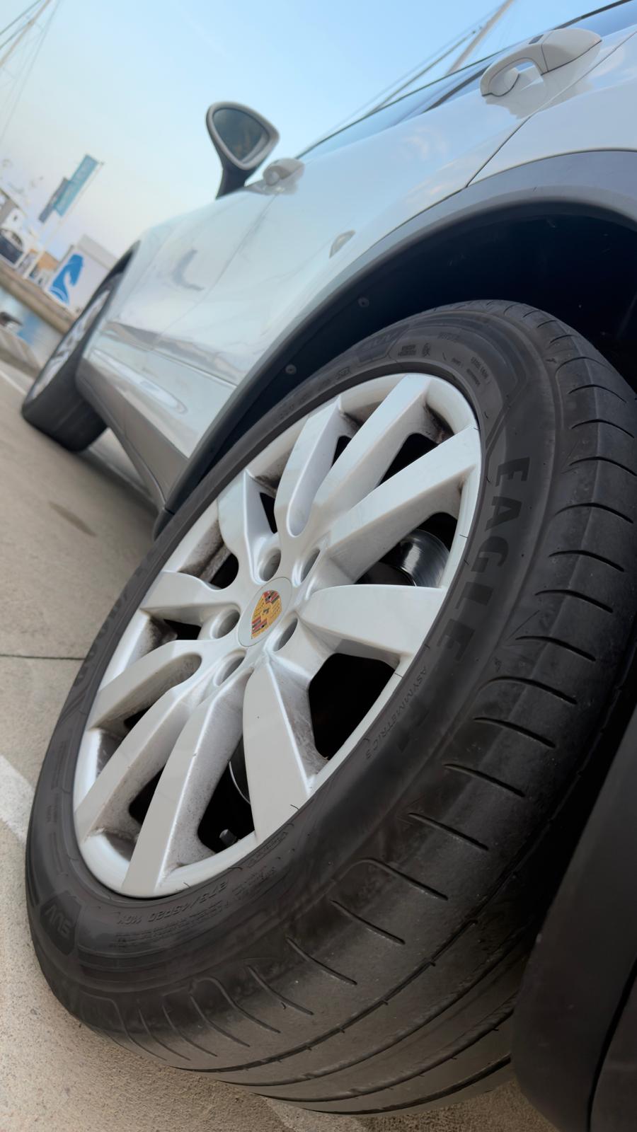 Porsche Cayenne D 3.0 v6 Mk4 Tiptronic S (262cv)-Disponible actualmente- - Imagen 9